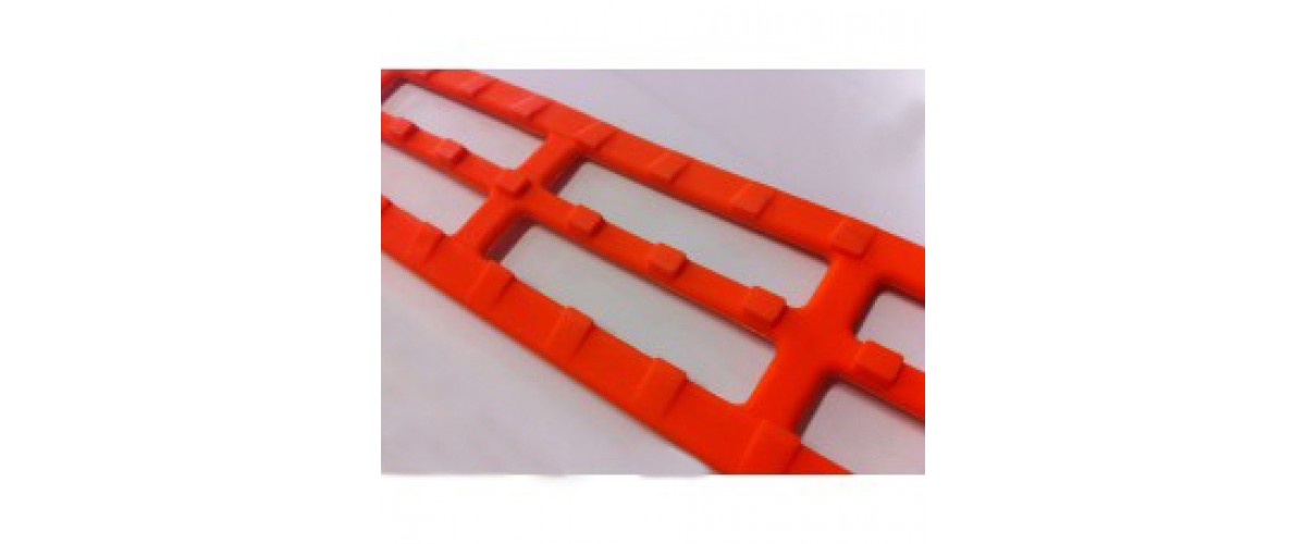 klc metal banner